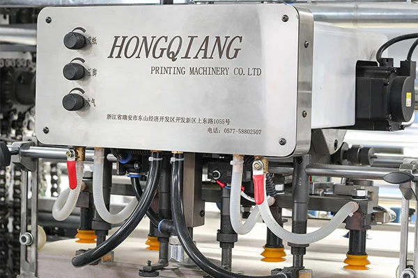 چه چیزی باعث می‌شود دستگاه‌های لمینیت تمام اتوماتیک به ارتقای قانع‌کننده‌ای برای تکمیل چاپ تبدیل شوند؟